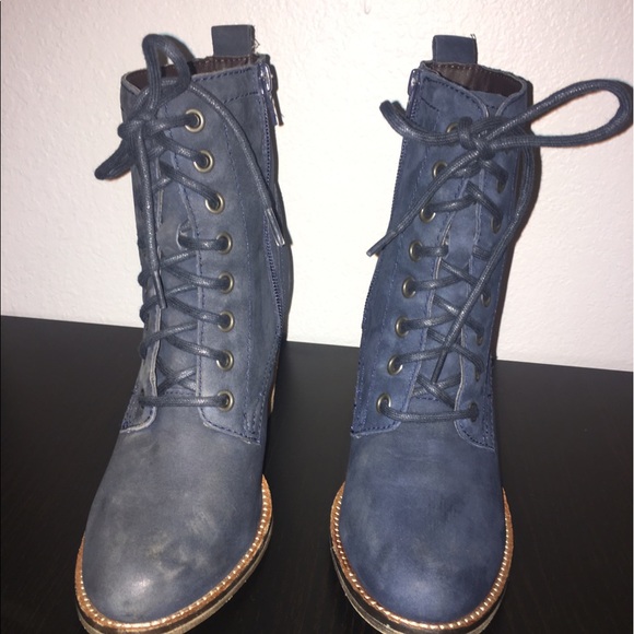 Booties - Picture 4 of 6