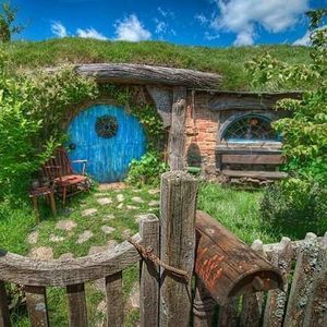 Meet your Posher, Lenny