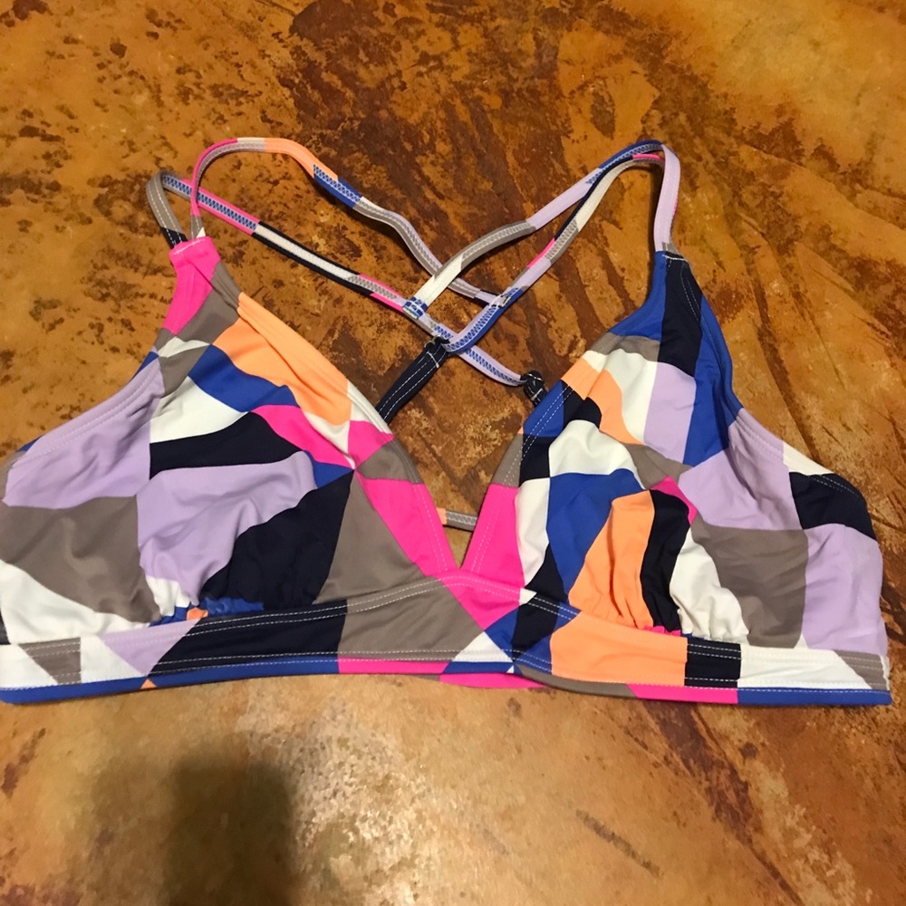 Athlete bikini top