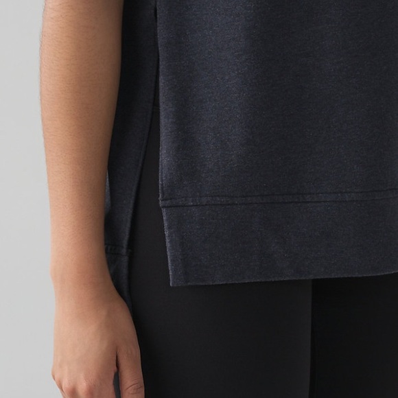 ▪️SOLD▪️NWT Lululemon Cut Above Tee Size 6 - Picture 5 of 6