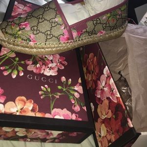 Gucci pilar blooms supremes