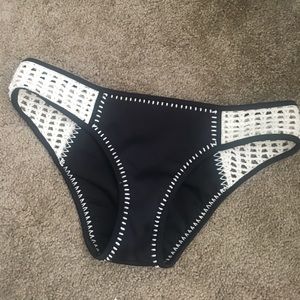 New Victoria's Secret SwimSuit Bottoms: Medium