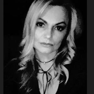 Meet your Posher, Monika