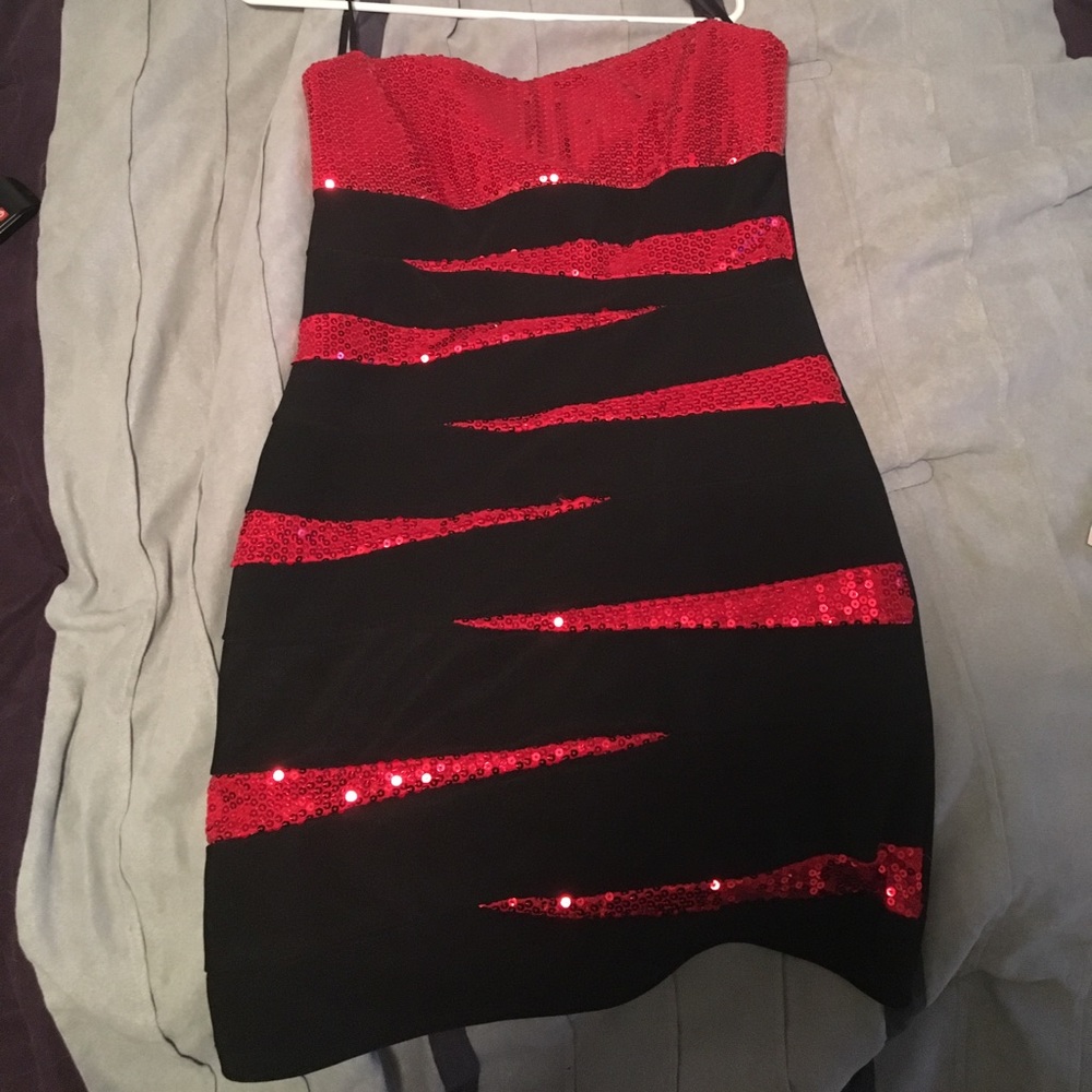 Large body con dress