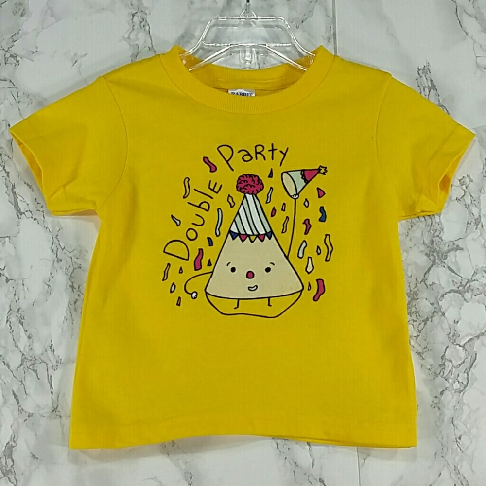 SALE***Yellow Party Hat tee. Kids   :)