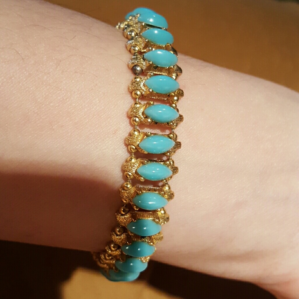 Vintage Turquoise Color HAR Bracelet