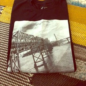 Oaklandlish Teeshirt