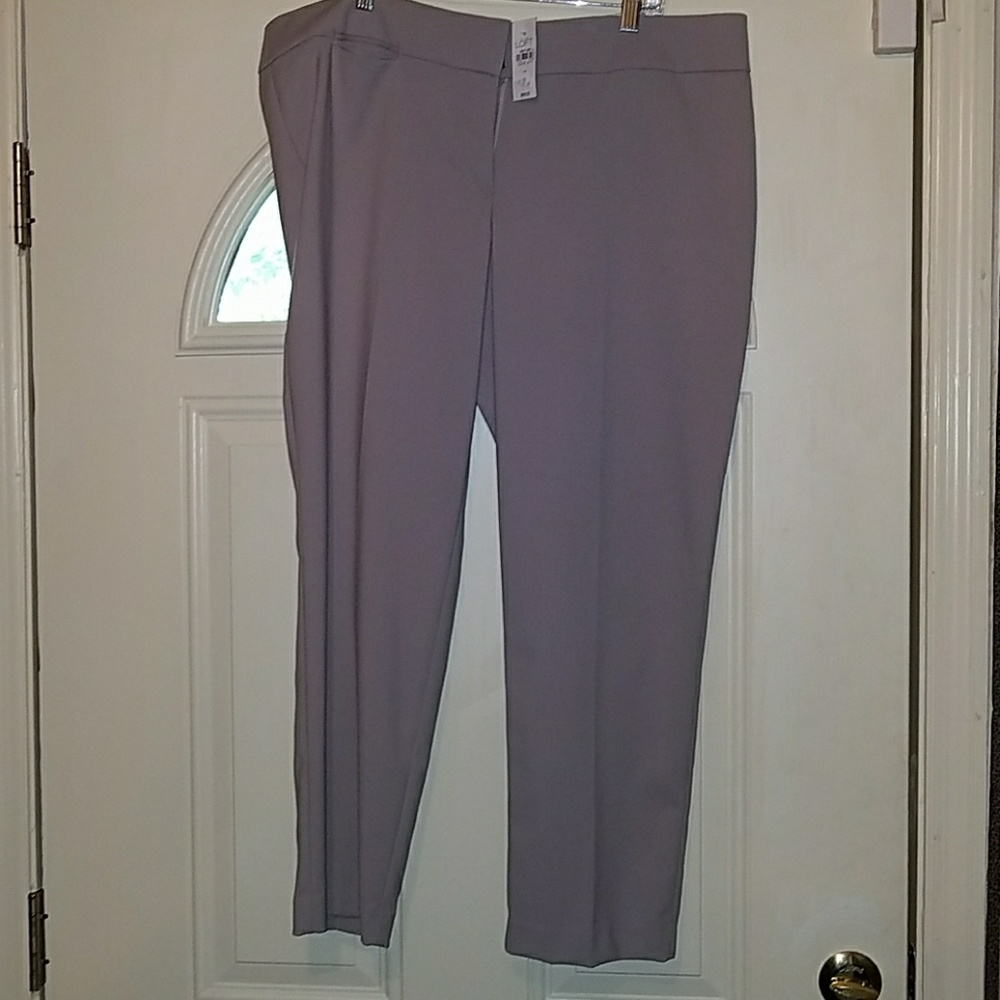 ANKLE PANTS