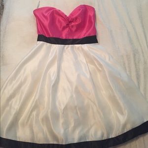 Jessica MclCluntock Evening Dress