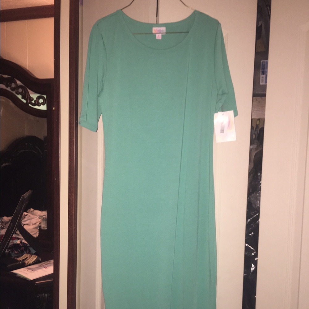 Brand New with Tag size small Julia from Lularoe