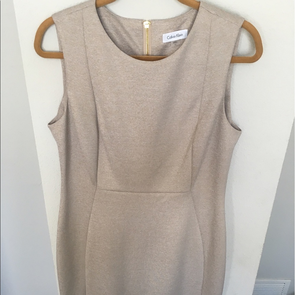 Sleeveless Sheath Scuba Dress, New and never worn