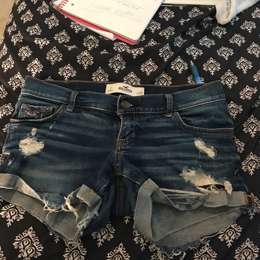Hollister shorts