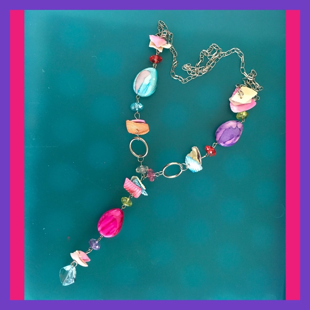Pretty beach necklace