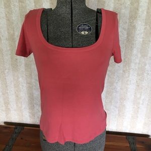 Old Navy Tops - Perfect fit tee shirt Old Navy Tops - Perfect fit tee shirt