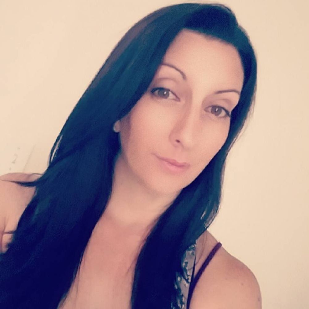 Meet your Posher, Cara