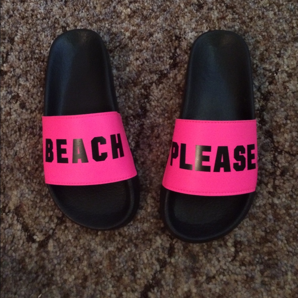 VS PINK Slides