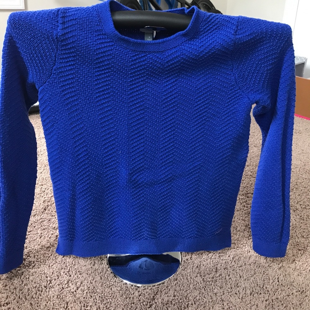 Old Navy sweater