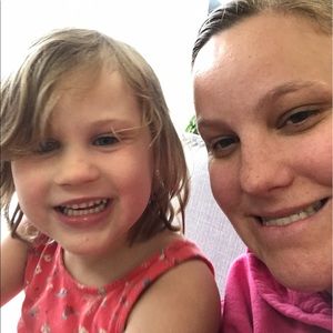 Meet your Posher, Kara