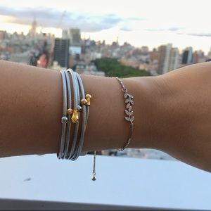 💕New💕 accordion bracelet