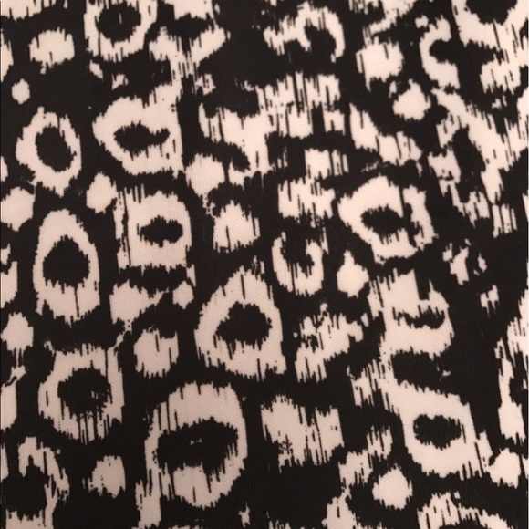 NWT Lily White Skater Skirt - Picture 3 of 6