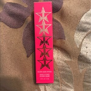 Jeffery Star liquid lipstick