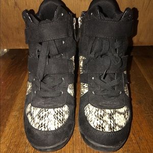 Vera Wang sneaker wedges