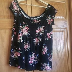 Torrid off the shoulder shirt