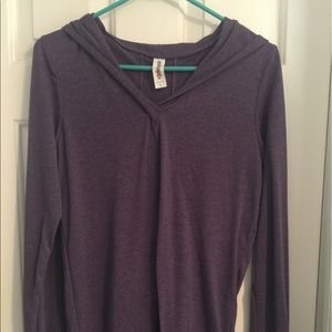 Expert performance lightweight Hoodie