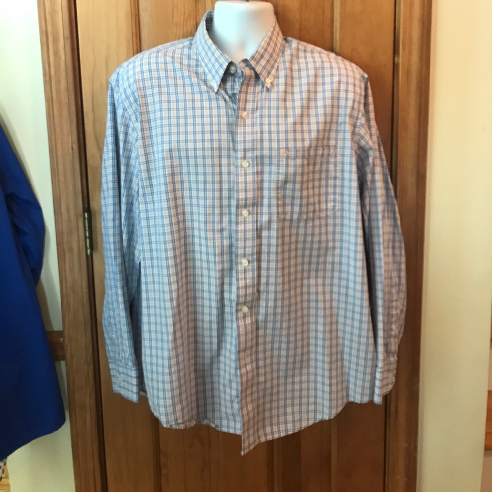 Great IZOD Button Down Shirt 👔