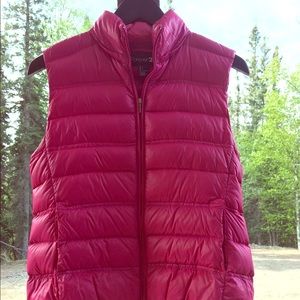 Cute Forever 21 Puffer Vest
