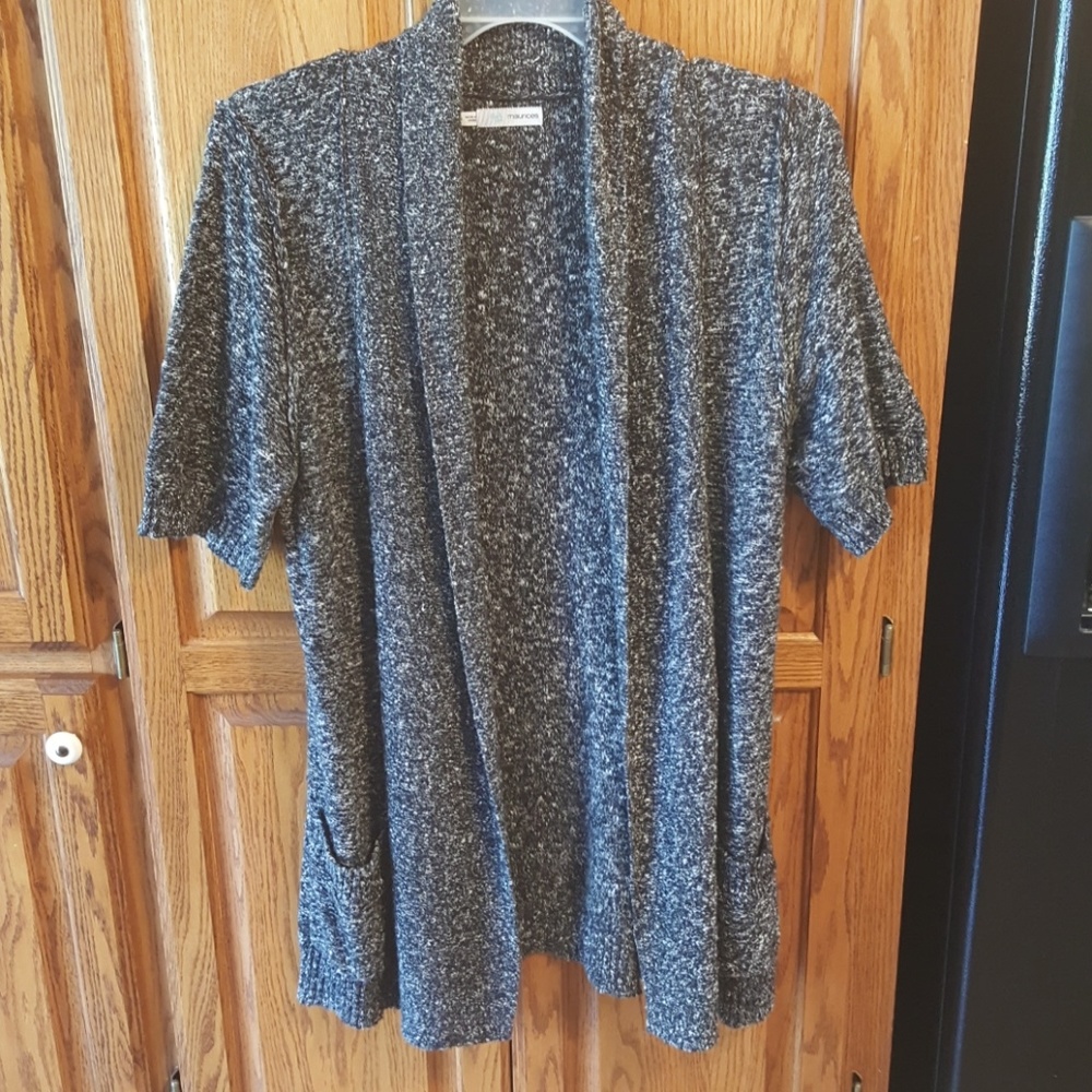 Short sleve cardigan with pockets