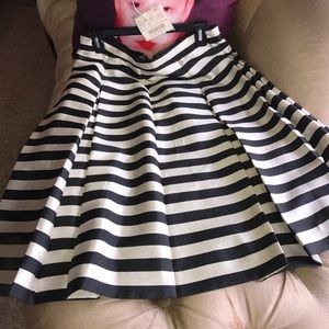 Black and cream striped pleated skirt