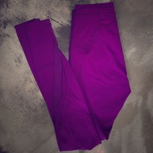 Fuschia lululemon leggings with mesh side detail