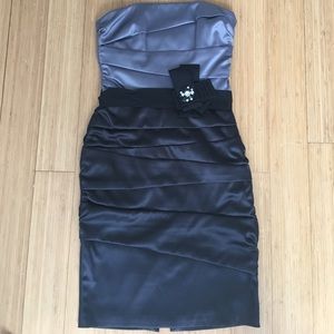 White House Black Market cocktail dress