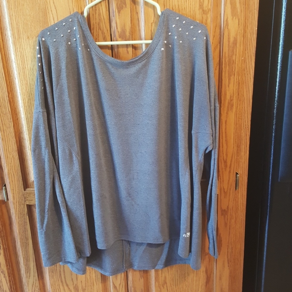 Grey high low top