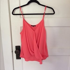 Cute top perfect for summer!