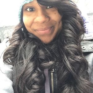 Meet your Posher, Maica