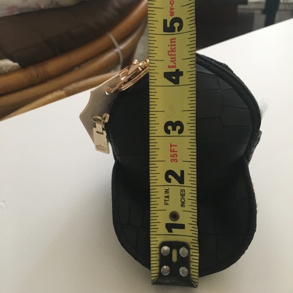 Baseball Cap Coin Purse Keychain - Picture 5 of 6