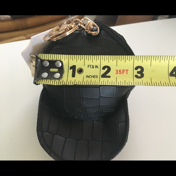 Baseball Cap Coin Purse Keychain - Picture 6 of 6