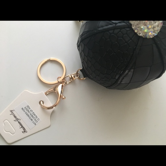 Baseball Cap Coin Purse Keychain - Picture 2 of 6