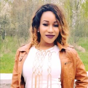 Meet your Posher, Memuna