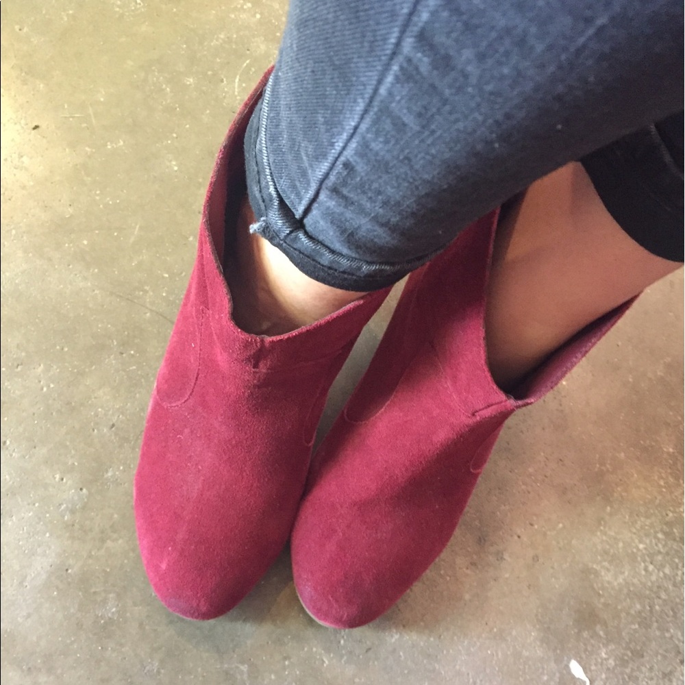 Ecoté Red Booties