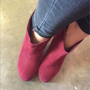 Ecoté Red Booties