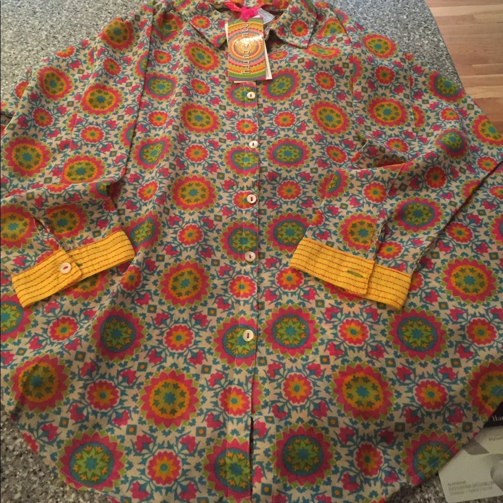 Colorful blouse new never worn