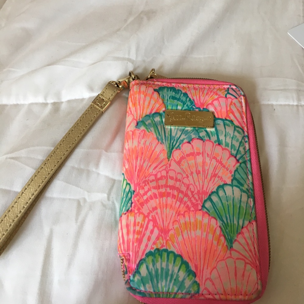 Brand new  Lilly Pulitzer wristlet