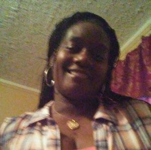 Meet your Posher, Sonya