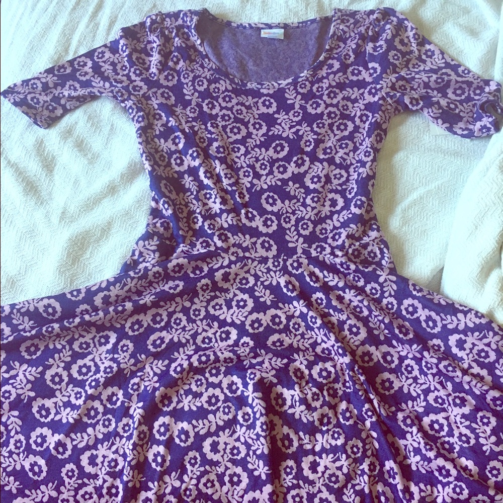 NWT Lularoe Nicole size Large