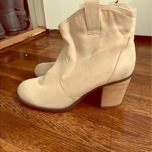 Express Tan booties!