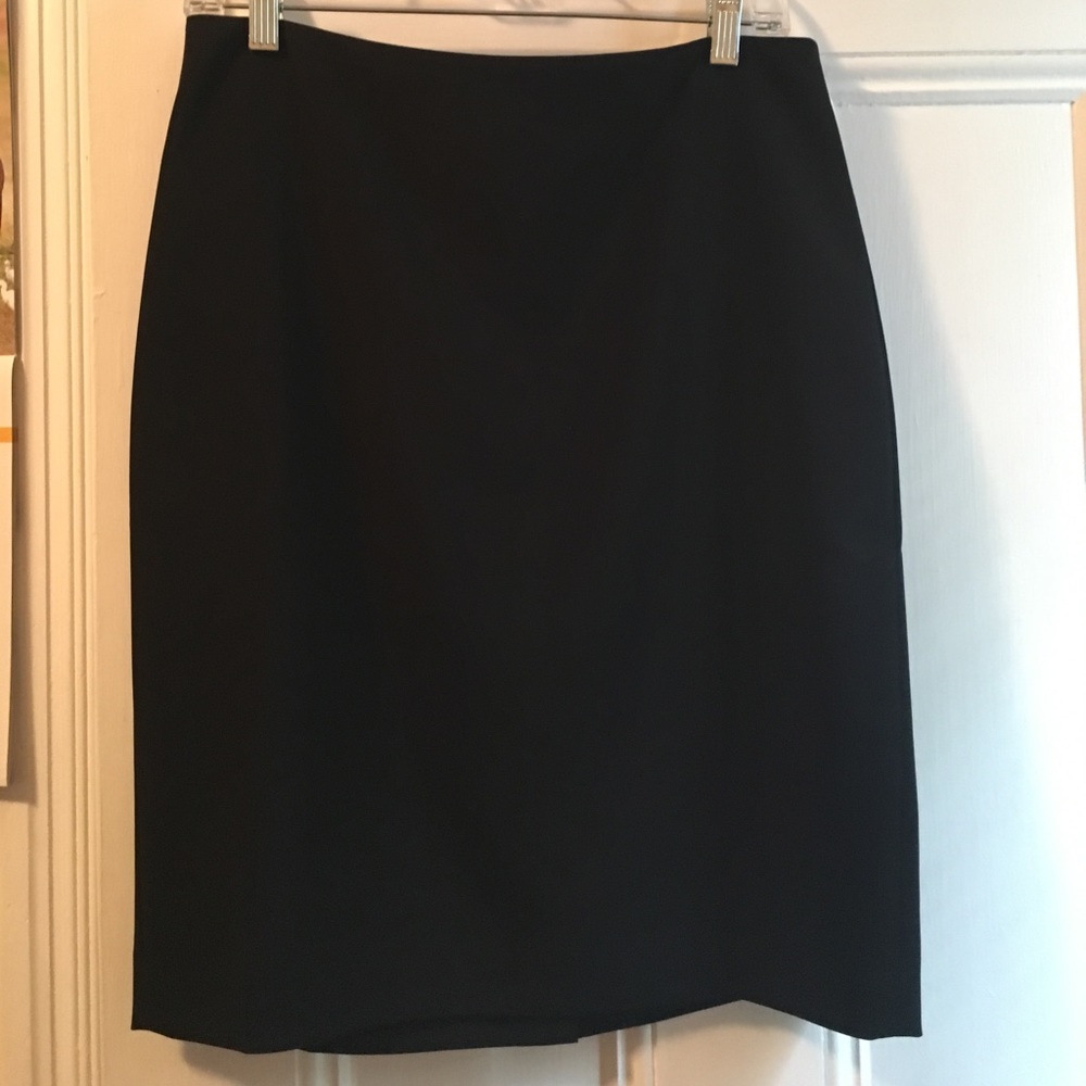 Ann Taylor, size 12P, pencil skirt