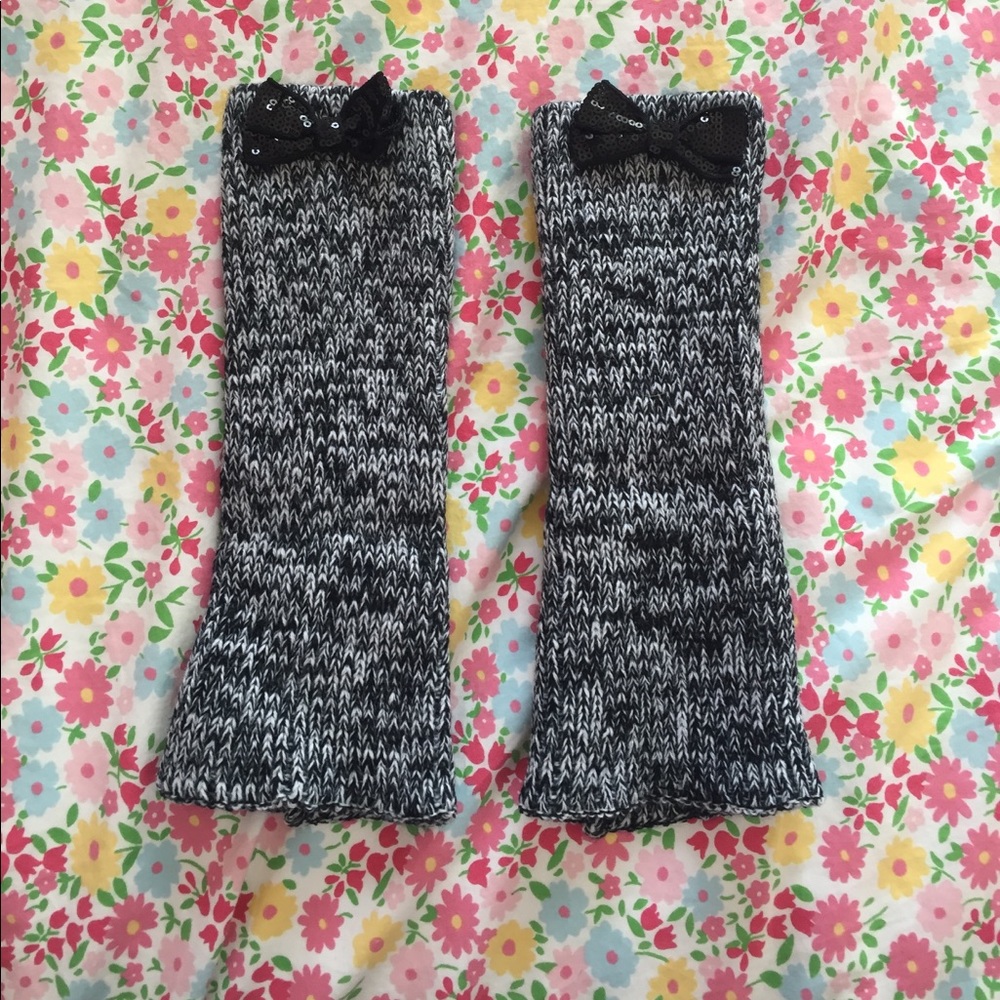 Black & White Knitted Leg Warmers